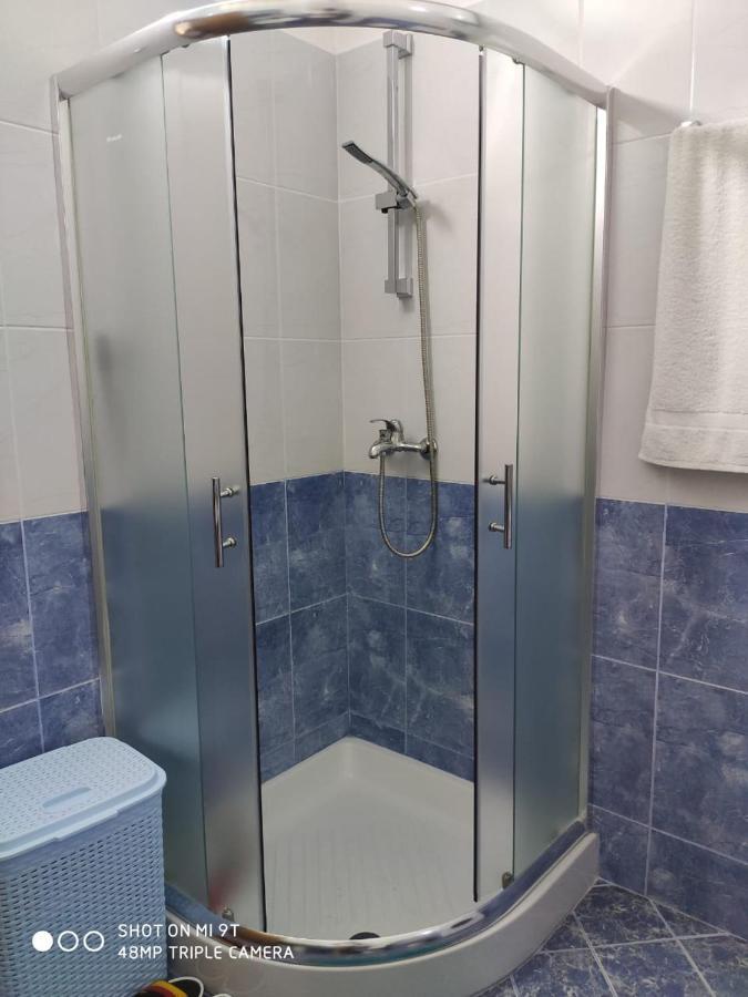 Coastal Retreat - Beach Apartment Vlorë Eksteriør billede